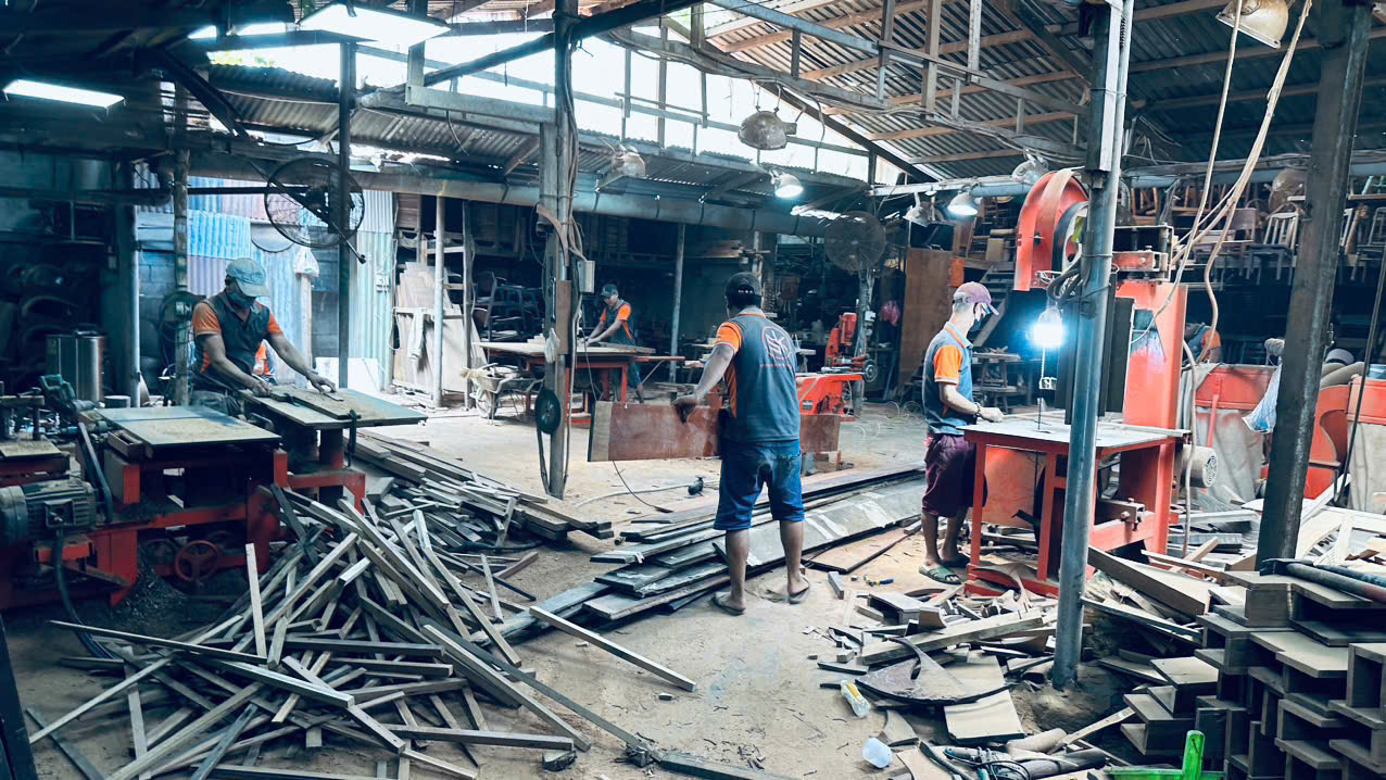 Năng Lực Xưởng Sản Xuất Nội Thất Gỗ Salonthung
